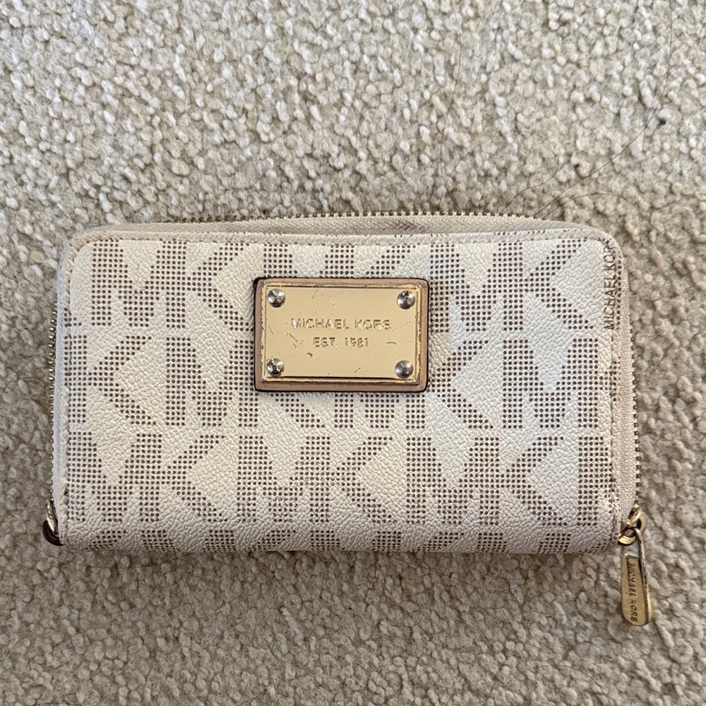 Michael Kors Gold and Cream Logo Wallet